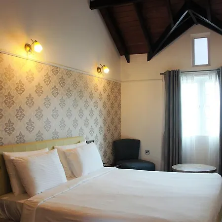 Lakeside Cottages Nuwara Eliya Exterior photo
